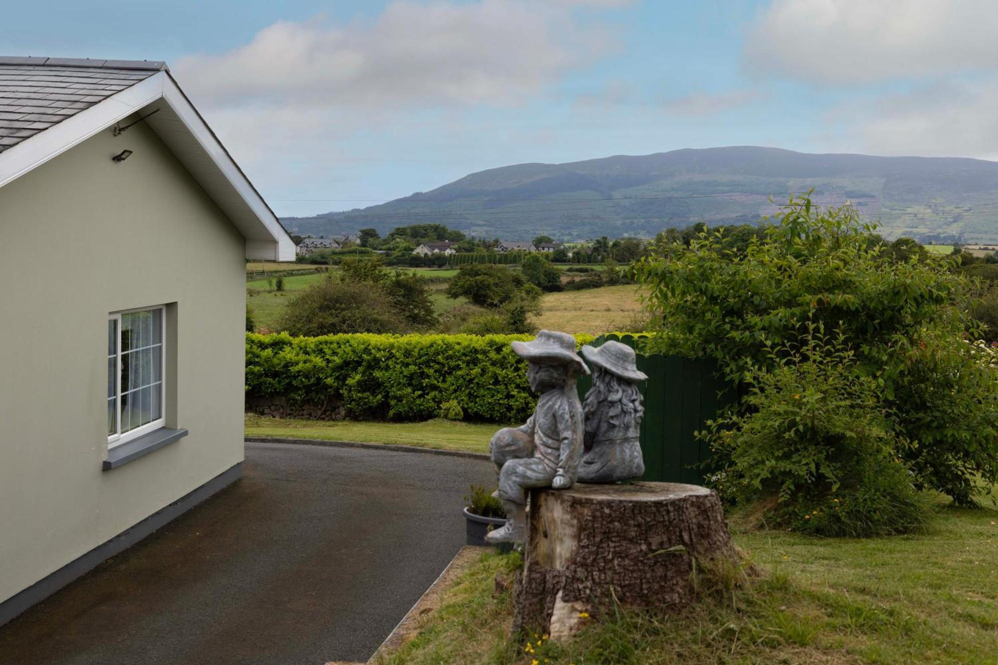 Mountain Nest At The Foot Of Slieve Gullion Apartment Cloghoge Exterior photo
